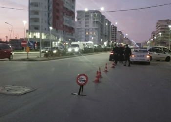 Koronavirusi/ Ushtria dhe policia nisin kontrollet në terren