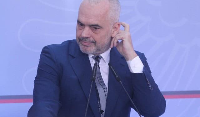 Frika nga koronavirusi, Rama anulon të gjitha takimet për ditën e sotme