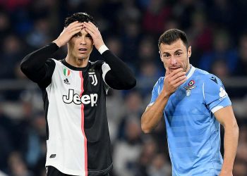 Futbolli nën pandemi – çfarë do të ndodhë me kampionatet më të ndjekura në Evropë