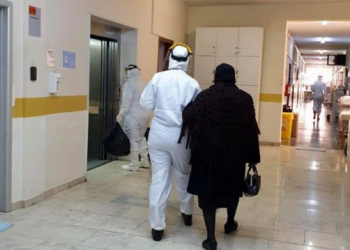 Lajm i mirë, nënë Veziko 80 vjeç shërohet nga koronavirusi