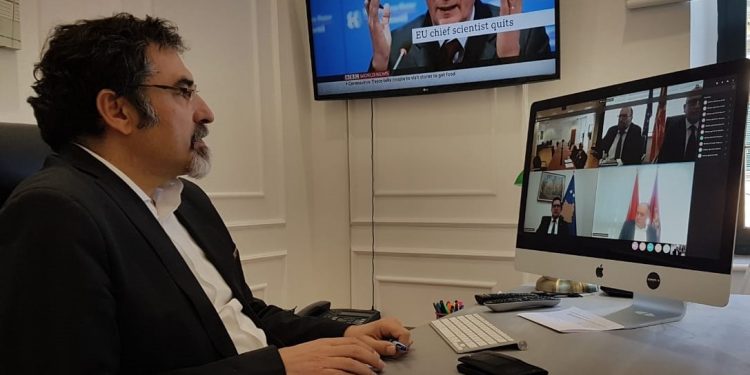 Impakti i krizës së Covid-19, ministrat e Bujqësisë të Ballkanit Perëndimor diskutojnë në video-konferencë. Çuçi: Të shmangim vonesat në pikat e inspektimit kufitar