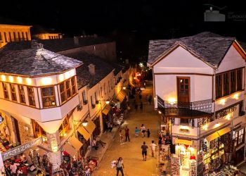 Ka një lajm të keq për turizmin këtë vit në Shqipëri