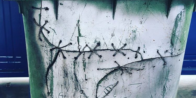 FOTO LAJM/ Kazani i qepur në Gjirokastër bëhet ‘hit’ në rrjetet sociale