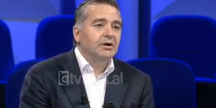 Lajm i keq për çiftet, Klosi: Vështirë të kemi dasma këtë vit