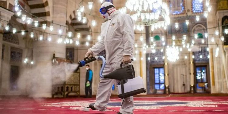 Koronavirusi: Pse mjekësia turke vazhdon të mahnisë botën?