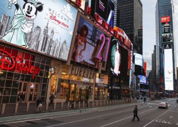 Përfundimi shqetësues: Distancimi social mund të vazhdojë deri në 2022-in