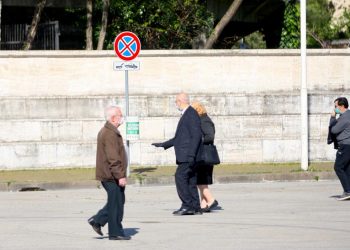 Vijon izolimi, sot kanë liri dalje deri në orën 11:00 vetëm pensionistët