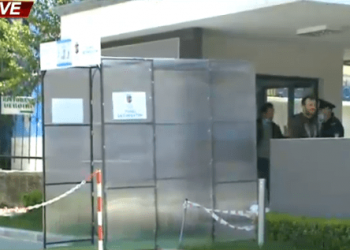 8 policë infektohen me koronavirus