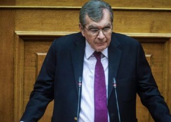 Greqi, vdes nga infeksioni i koronavirusit ish-ministri i Shëndetësisë