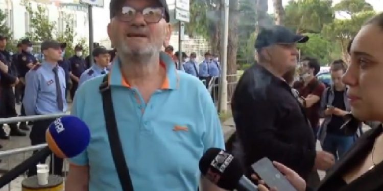 Shembja e Teatrit, Mehdi Malkaj: Hienat na morën një histori të bukur