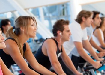 Dy muaj pa shkuar në palestër, ja sa dhe çfarë rrezikojmë