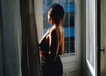 Puna e eskortave në kohën e pandemisë, ja masat që kanë vendosur për klientët