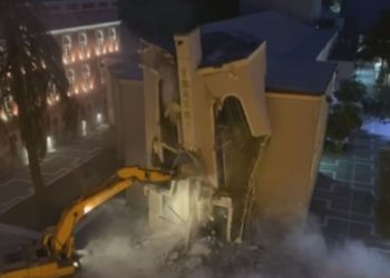 Ja çfarë ka mbetur pas prishjes së Teatrit (FOTO)