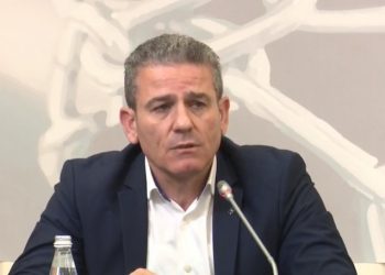 Lufta ku protagonistët nuk vriten kurrë