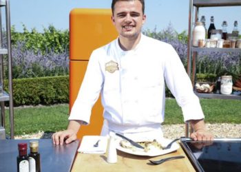 Ky është kuzhinieri shqiptar, që u shpall ndër më të mirët në Francë
