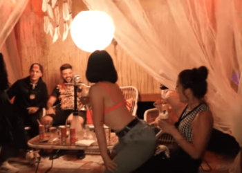 Agron Llakaj shpërthen kundër Top Channel: A keni fëmijë, a keni familje, turp t’ju vijë për këtë emision të degjeneruar e kriminal