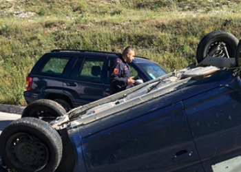 Aksident i frikshëm në rrugën Gjirokastër-Tepelenë, plagoset 30-vjeçarja (FOTO)