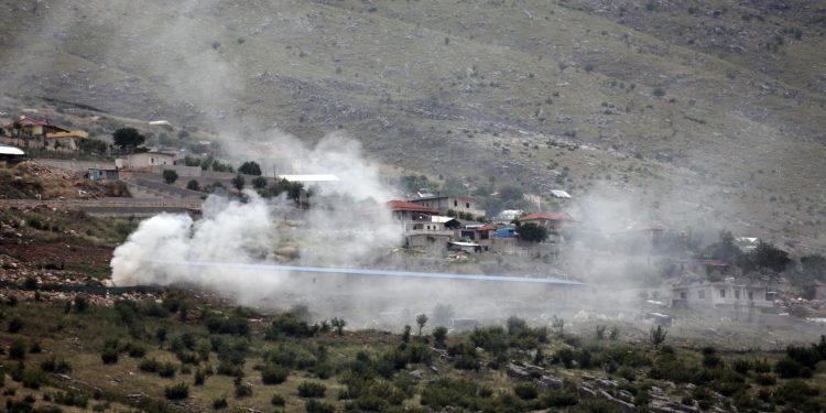 Ndezi zjarr për djegien e mbetjeve të grurit, por flakët i dolën jashtë kontrollit, ndalohet 58-vjeçari nga Lazarati