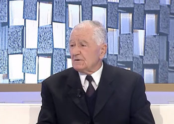 Rrëfehet aktori: Më çuan të punoja hamall, ndërhyrja e Enver Hoxhës më shpëtoi