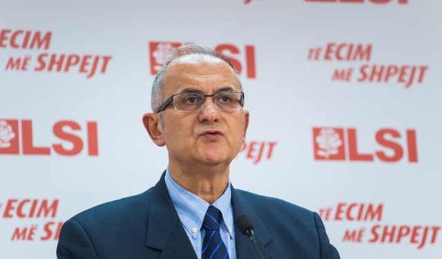 LSI: Mos iu bindni Ramës, bëni faljen e Bajramit