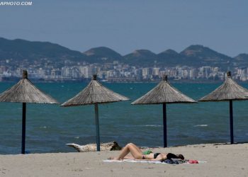 Bëhuni gati/ Na pret një verë e nxehtë, temperatura deri 40 gradë në Ballkan