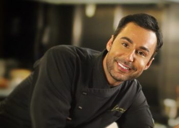 Renato Mekolli largohet përfundimisht nga Shqipëria, jep lajmin: Nuk ka më “Hell’s Kitchen”