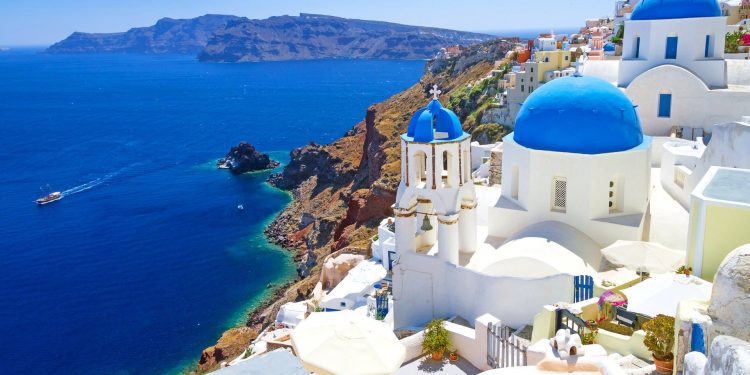 Vera po afron, Greqia përgatitet për turistët