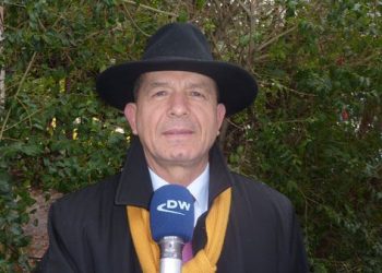 Sazan Guri: Nuk ka pandemi por është thjesht një mashtrim, Rama po tallet me jetën e shqiptarëve. Duhen protesta të fuqishme