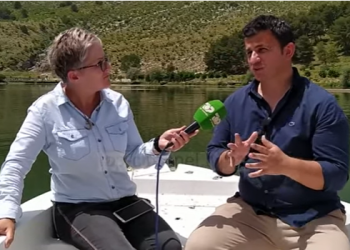Pastrimi i liqenit të Viroit në Gjirokastër/ Projekti synon t’i hapë rrugë sporteve ujore (VIDEO)