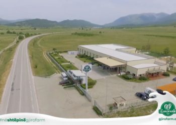 ‘Gjirofarma’, brandi i ngritur mbi traditën që kapërcen kufijtë drejt SHBA-së. Intervista me CEO-n e kompanisë, Nikolla Gjoni
