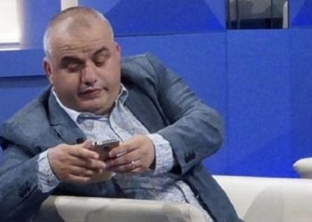 Debati për turizmin, Artan Hoxha i shkruan Fevziut: I vetmi mjek okulist në jug të vendit është kryetari i Bashkisë Gjirokastër