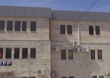 Estradë me Kadastrën e Vlorës, dorëhiqet edhe drejtori i shtatë