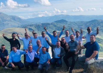 “Bylis është qytet grek”, Alibeaj sfidon Vittorie Sgarbin: Bylisi është qytet ilir dhe demokrat (FOTO)