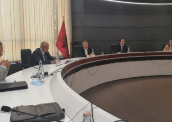 Arrihet marrëveshja për reformën zgjedhore, Basha falënderon ndërkombëtarët