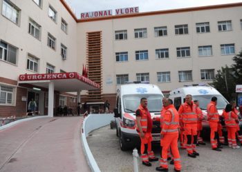 Dy persona rezultojnë pozitiv me Covid, mbyllet materniteti i Vlorës