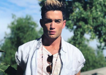 Ndërron jetë nga Covid-19 këngëtari i famshëm