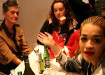Ditë zie për Rita Ora-n, humb njeriun e familjes