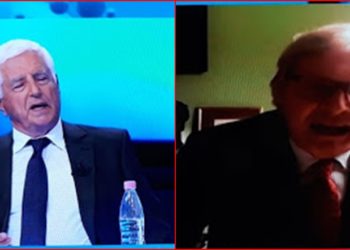 Ceka përballet me Sgarbin: Ik në Korfuz dhe thuaj që është qytet ilir dhe do ta shikosh