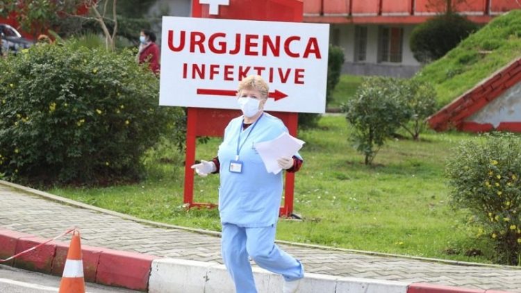 Tjetër rast me Covid në Gjirokastër, dyshimet e para për infektimin e 48-vjeçarit