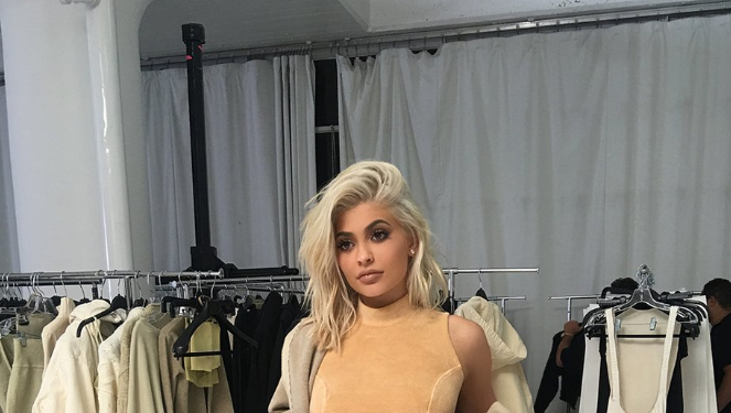 Nami këtë verë, bikinit që po i çmendin të gjithë (FOTO)