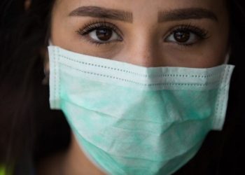 Izraelitët krijojnë maskën që vret virusin