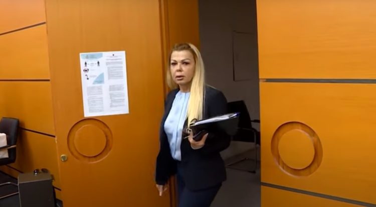 Vettingu, shkarkohet gruaja e Azem Hajdarit