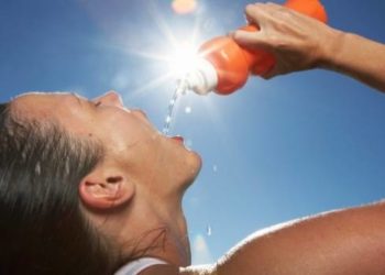 I nxehti ekstrem godet Shqipërinë, ISHP bën thirrje për t’u mbrojtur. Ja masat që duhet të merrni