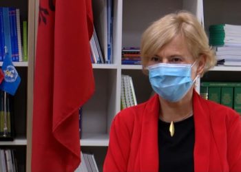 Paralajmërimi i fortë i OBSH për Shqipërinë: Respektoni masat, ose do të mbyllni vendin sërish