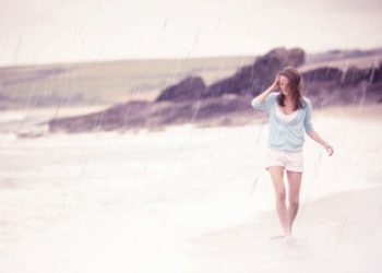 Harrojeni plazhin, deri në mes të qershorit mot i freskët e me reshje shiu