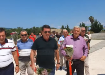 Përkujtohet në Kllogjer 76-vjetori i genocidit të popullsisë çame (VIDEO)