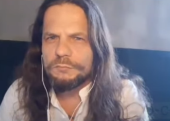 Rrëfehet shqiptari që punon zhigolo: Marr 5000 euro për një natë pa u lodhur, kam kliente nga bota e spektaklit që duan të kalojnë natën me mua