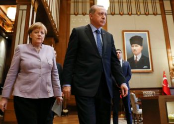 Si e shmangu Angela Merkel luftën Turqi-Greqi, telefonata me Erdoganin që ndryshoi gjithçka