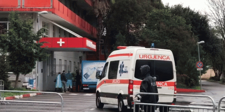 Covid në Shqipëri/ humbasin jetën 3 persona