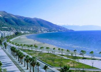 Vlorës këtë vit i mungojnë italianët, më shumë turistë ukrainas dhe bjellorusë